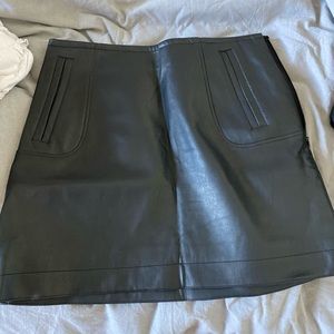 leather skirt